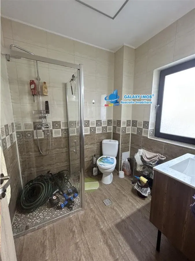 Duplex 4 camere-Mansarda utila-Curte amenajata-Pivnita-str Safirului - foto 6