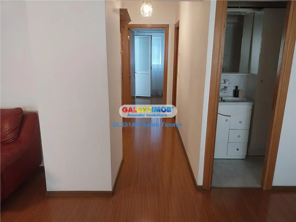 De vanzare  apartament  ultracentral  3 cam toate dotarile - foto 4
