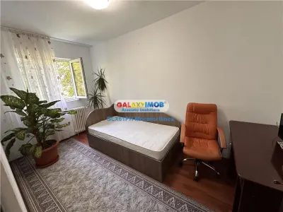 Vanzare apartament 3 camere, in Ploiesti, zona Mihai Bravu - foto 3