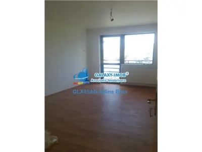 Vanzare vila 10 camere, S+P+2E+M - Pitesti