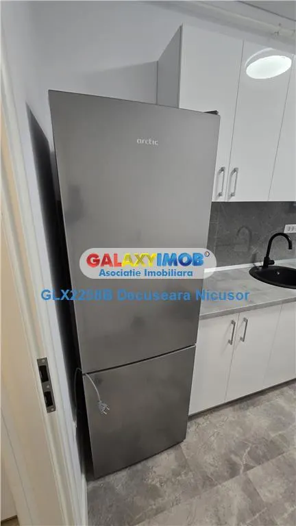 Apartament cu 2 camere Mobilat Utilat in Militari Residence 450 Euro - foto 9