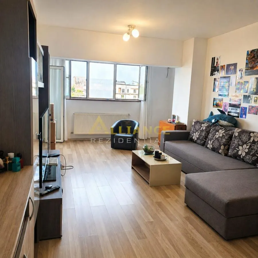 EXCLUSIVITATE | 2 camere spatios 74 mp | Ghencea | Piscina + parcare - foto 1