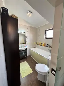 Piata Sudului Casa 4 camere | 3 bai Teren 160 mp - foto 15