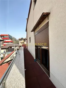 Piata Sudului Casa 4 camere | 3 bai Teren 160 mp - foto 10