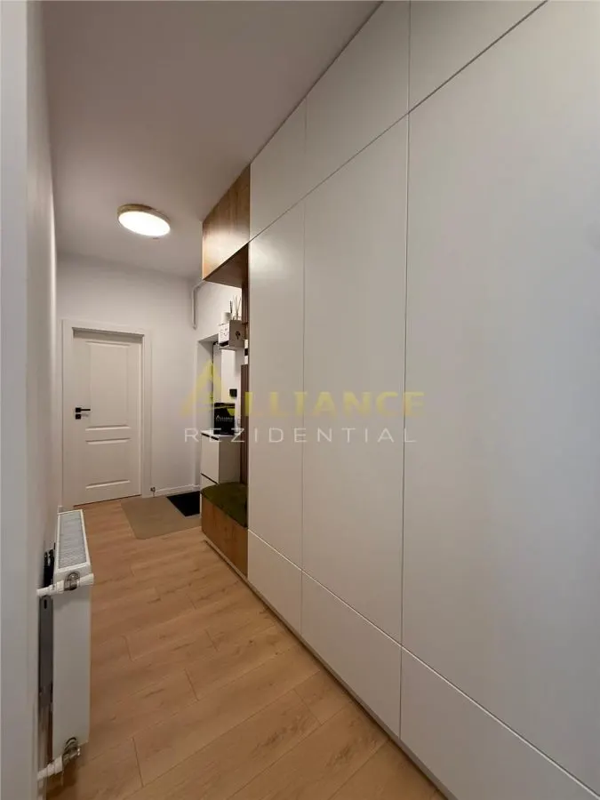 Apartament 3 camere | Mobilat si Utilat | 2 parcari incluse - foto 2