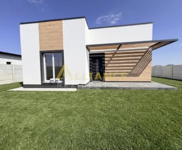 CASA STIL MEDITERANEAN-4 camere-5 min fata de M T.Arghezi - foto 2