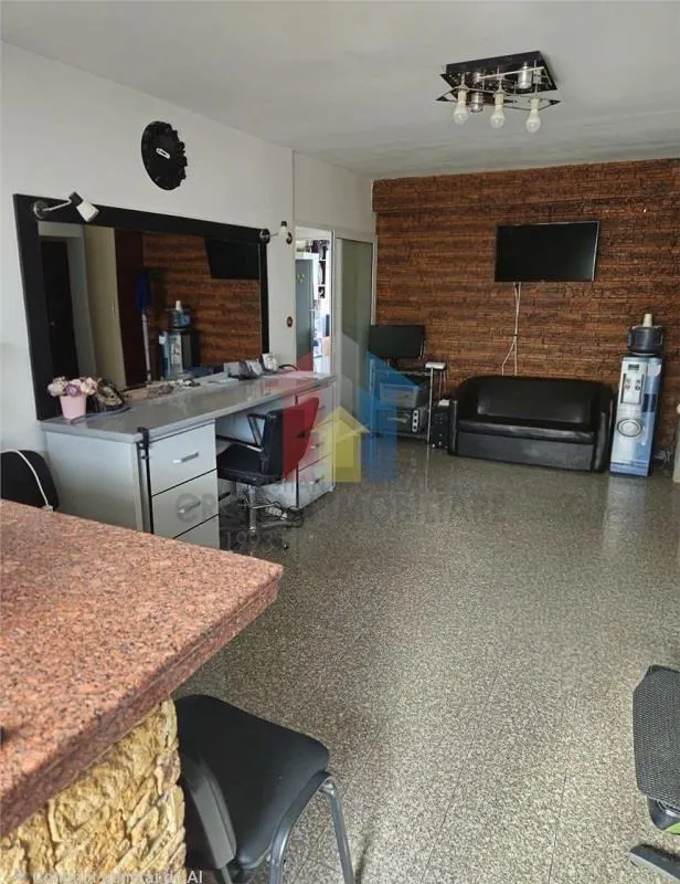 FOARTE SPATIOS! 70 mp - Ap 2 camere, Buzaului+boxa, Etaj 2, Buzaului - foto 3