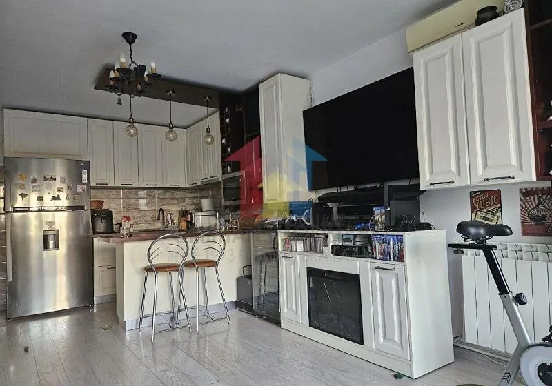 FOARTE SPATIOS! 70 mp - Ap 2 camere, Buzaului+boxa, Etaj 2, Buzaului - foto 8