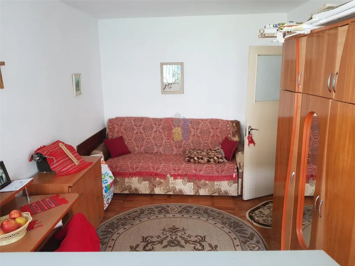2 camere confort 1 Hipodrom parter cu balcon - foto 5