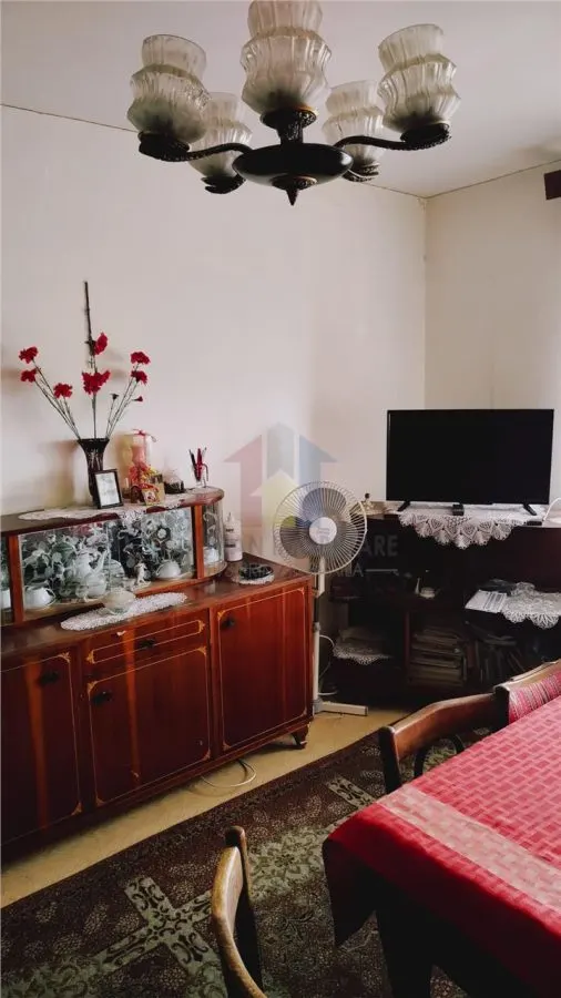 Apartament 2 cam, 50mp confort 1 Decomandat zona Caporal Musat,  etaj intermediar - foto 2