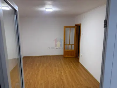 3 camere Renovat, confort 1 decomandat, etaj intermediar, Viziru 3 - foto 4