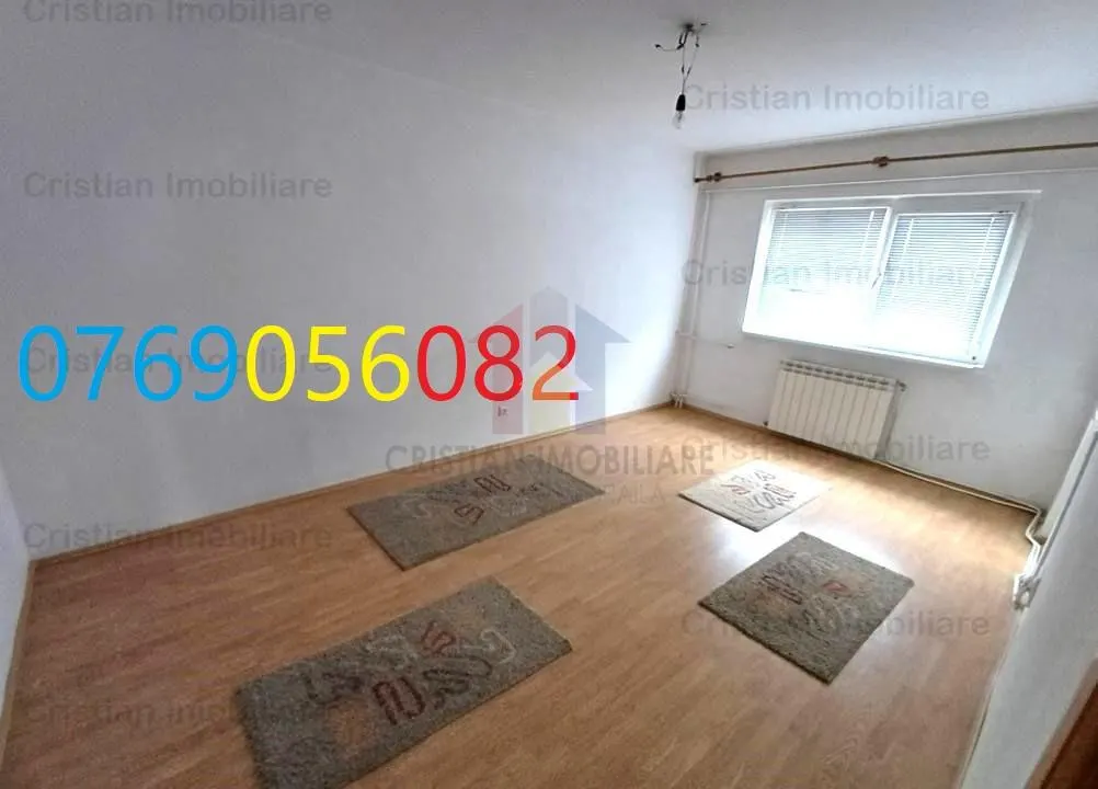 Ultracentral  2 cam ARATA BINE confort 1 Decomandat zona Calarasi - foto 1