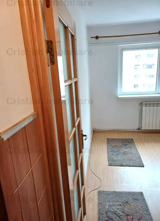 Ultracentral  2 cam ARATA BINE confort 1 Decomandat zona Calarasi - foto 5