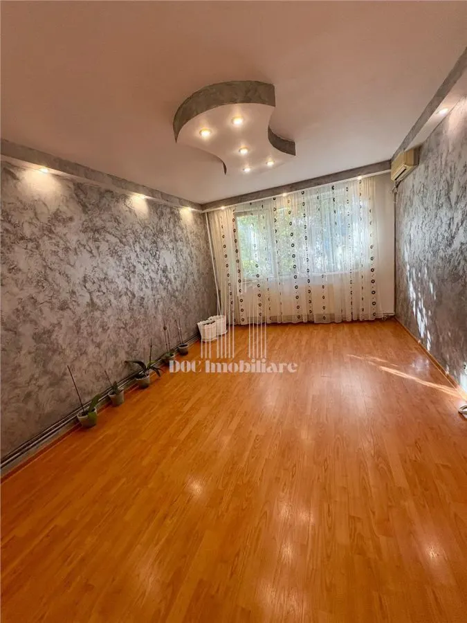 Vanzare Apartament 4 Camere Berceni | CENTRALA | Parcare | Boxa - foto 1