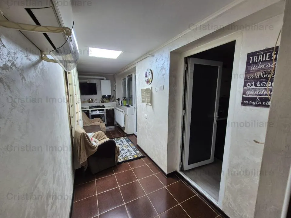 Parter 110mp 3 cam Conf 1 Decomand balcon 14 m Caporal Musat - foto 6