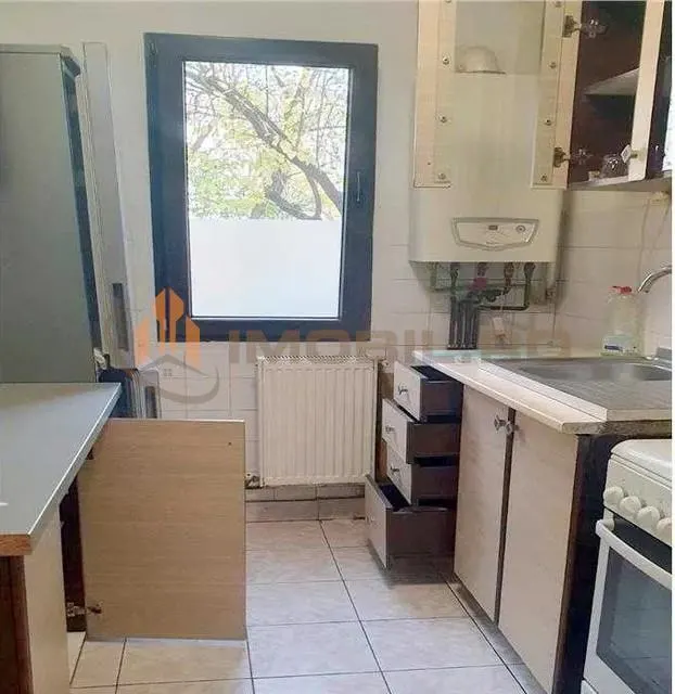 Apartament 2 camere Podu Ros - foto 2
