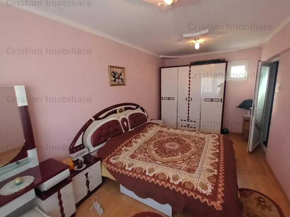 Apartament 3 camere confort 1 decomandat zona Vidin - foto 5
