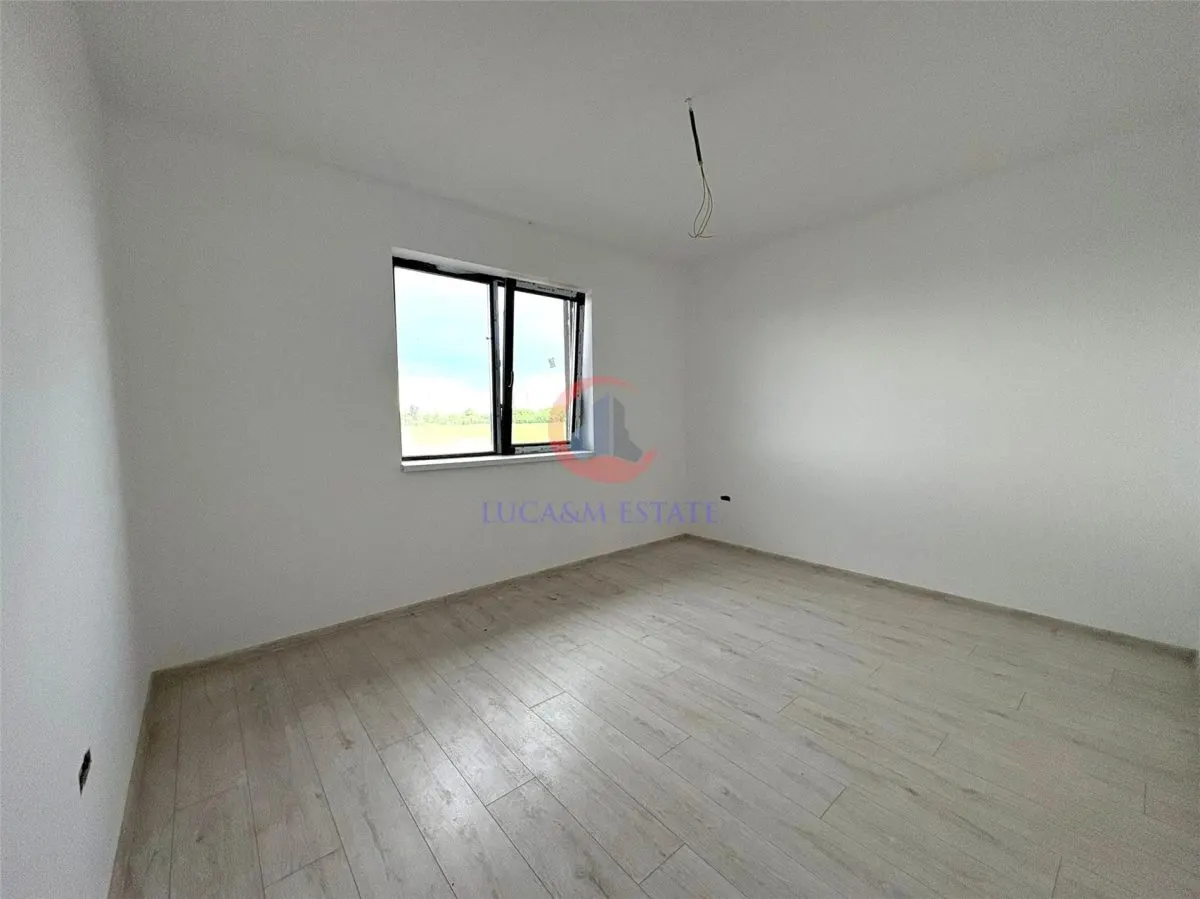 Casa individuala la pret de apartament - foto 8