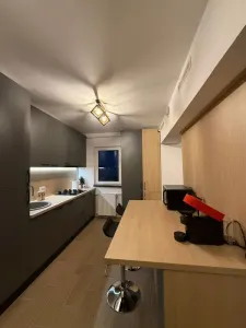 Apartament 2 camere, lux ,mobilat-utilat Tractorul,113000 Euro - foto 3