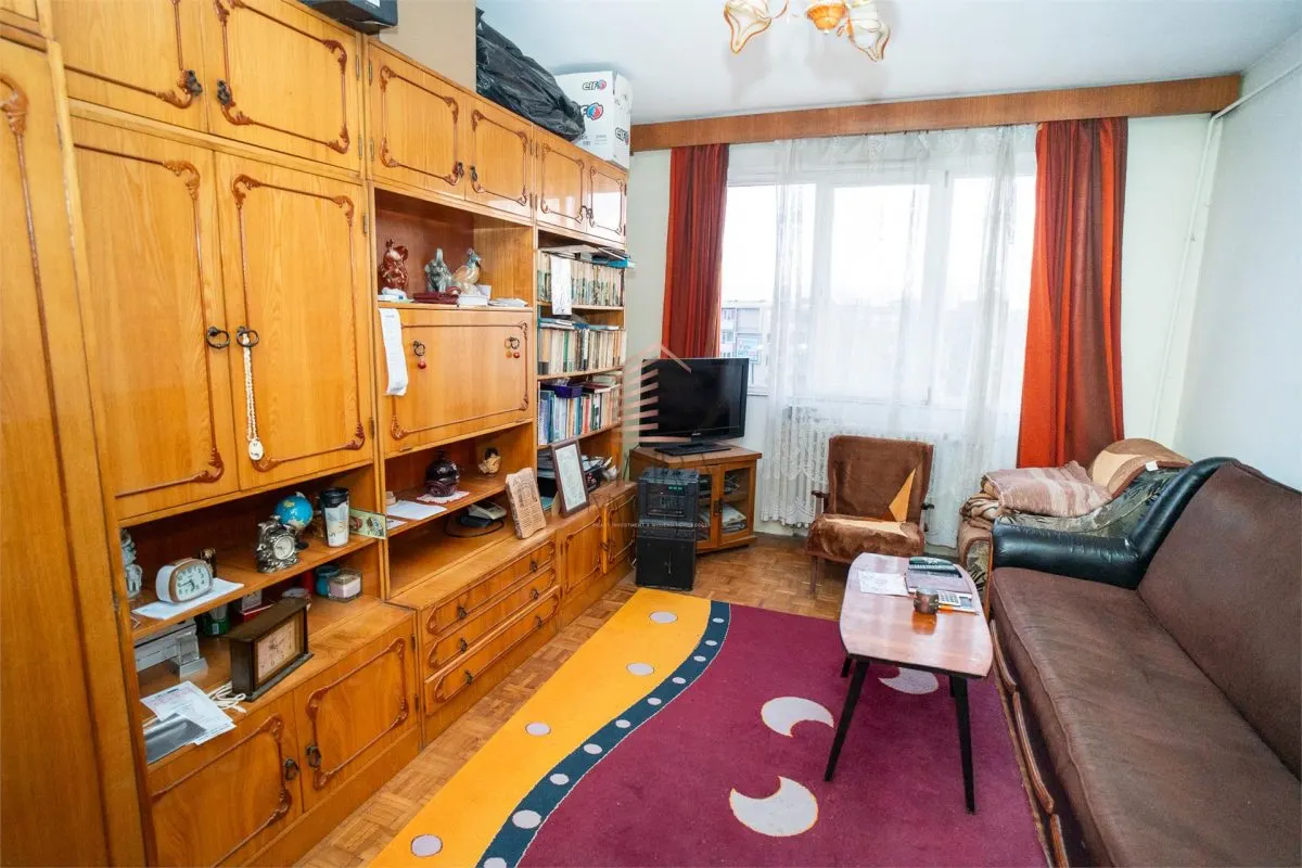 Apartament cu 3 camere, Bld Dacia - foto 1
