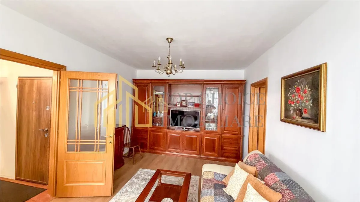 2 CAMERE MIHALACHE SANDU ALDEA DOMENII - RENOVAT COMPLET - VEDERE SPATE - foto 6
