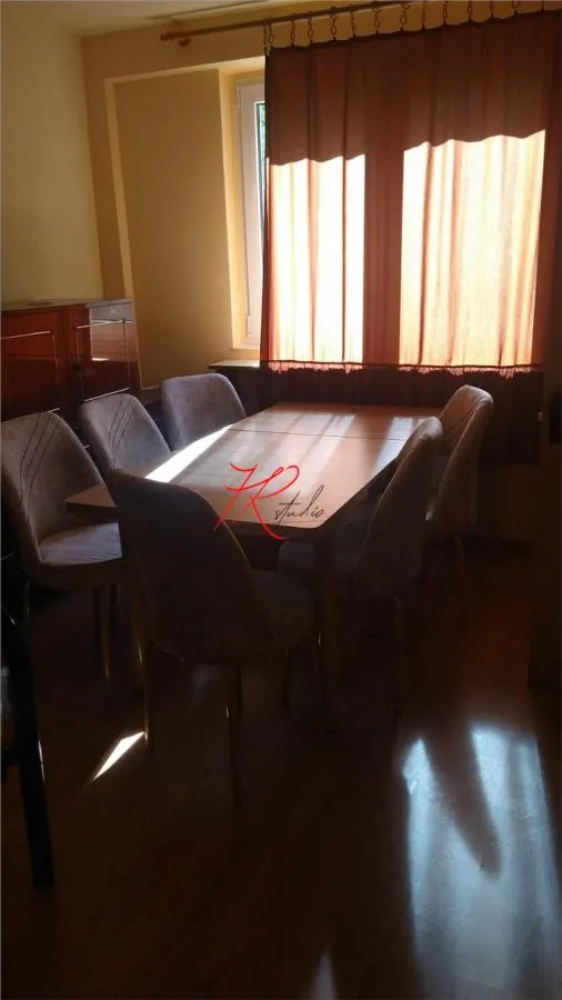 Vanzare apartament 4 camere Teiul doamnei, - foto 4