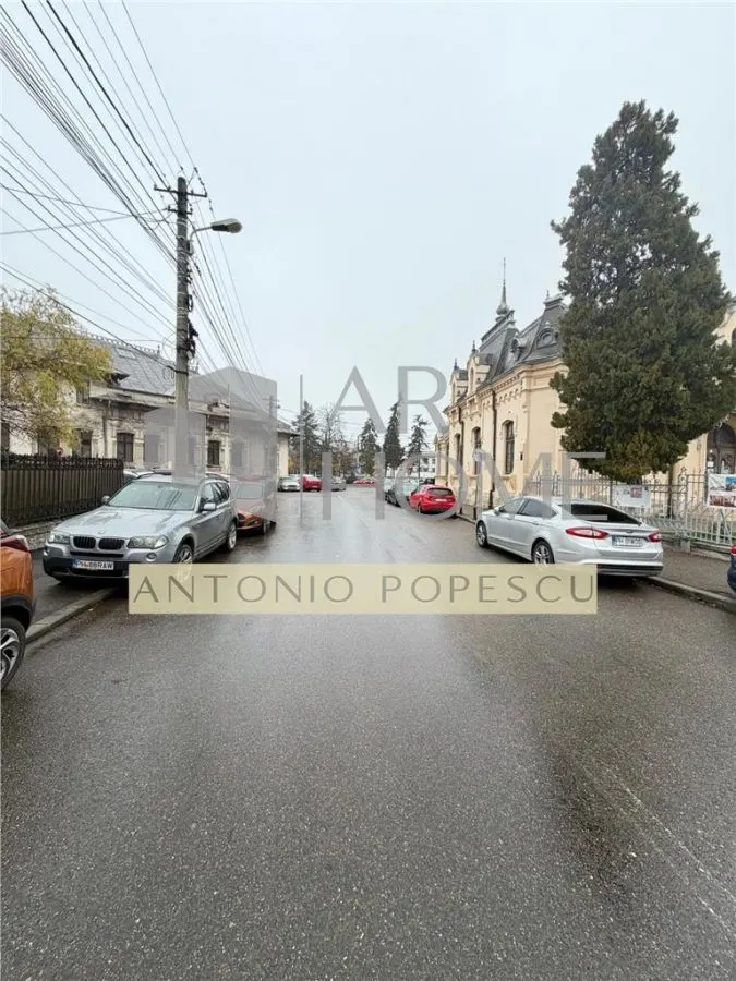 Parter imobil si curte proprie, in Ploiesti, ultracentral. - foto 2