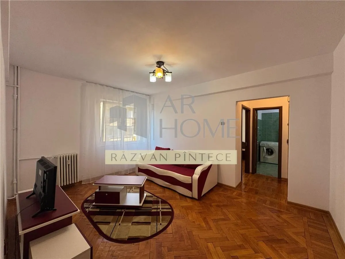 Apartament 2 camere, renovat, ultracentral, Ploiesti - foto 1