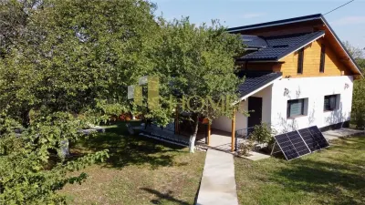 Vanzare casa vacanta, 9500 mp teren intravilan, in Valea Calugareasca, zona Casa Timis - Valea Calugareasca
