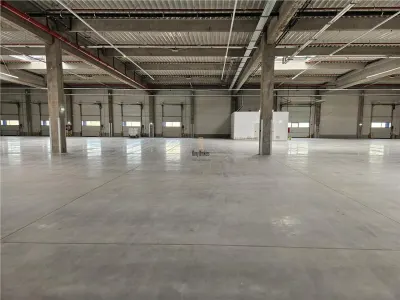 Spatiu Industrial - 6800 mp - Logistica - Productie - Depozitare - Distributie - foto 7