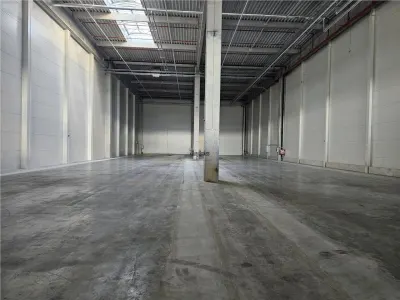 Spatiu Industrial - 2500 mp - Logistica - Productie - Depozitare - Distributie - foto 11