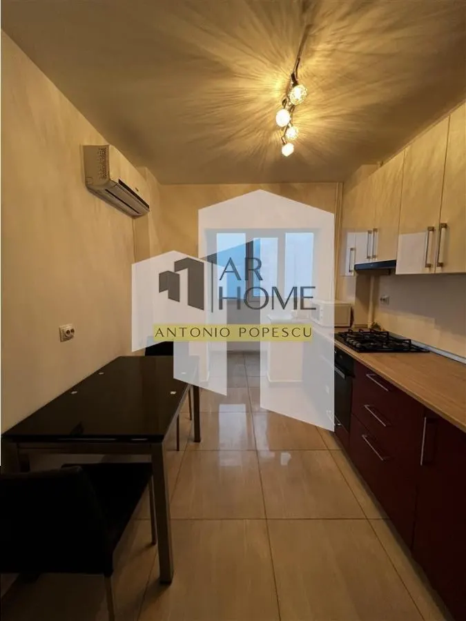 Inchiriere apartament 2 camere, modern, Ploiesti, zona ultracentrala - foto 2