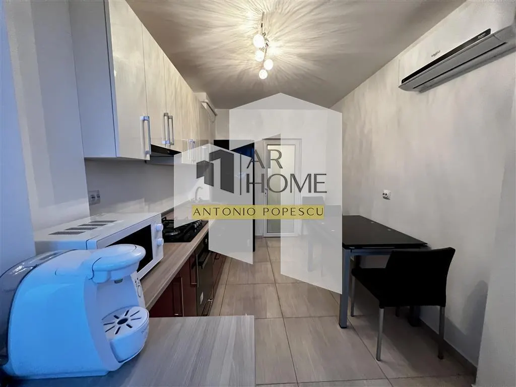 Inchiriere apartament 2 camere, modern, Ploiesti, zona ultracentrala - foto 13