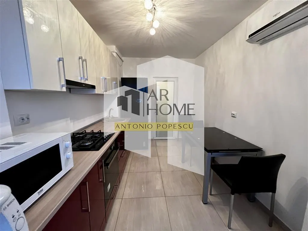 Inchiriere apartament 2 camere, modern, Ploiesti, zona ultracentrala - foto 14