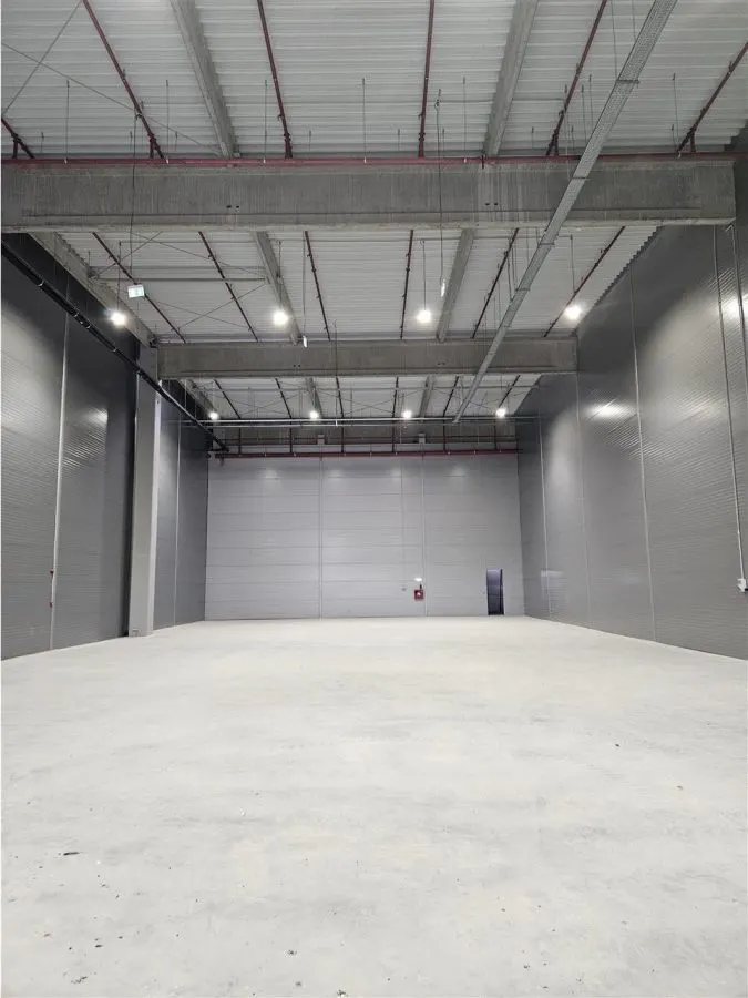 Spatii Industriale - 2700 mp - Logistica - Productie - Depozitare - foto 1