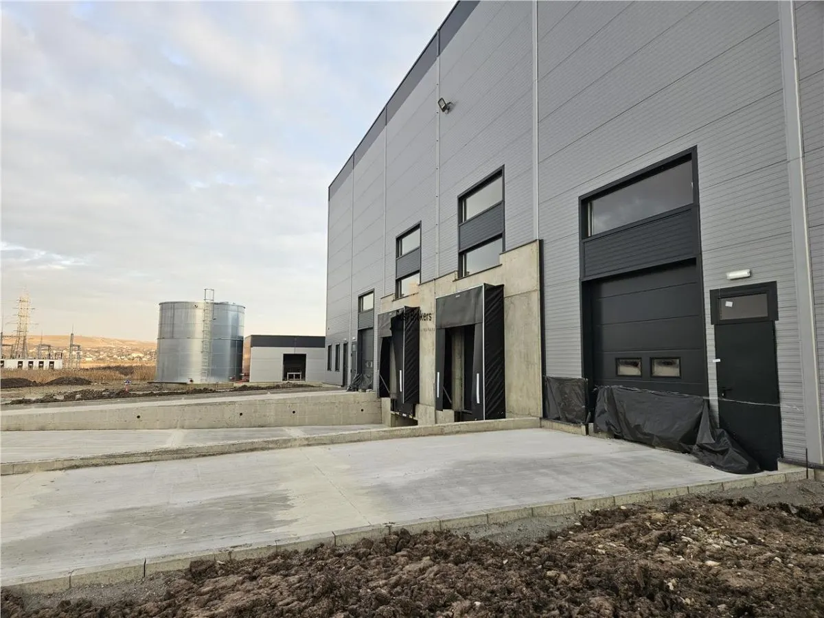 Spatii Industriale - 2700 mp - Logistica - Productie - Depozitare - foto 12