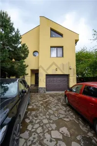 Galata platou VILA LUX P+M S.U=207 TEREN=806mp zona linistita - Iasi