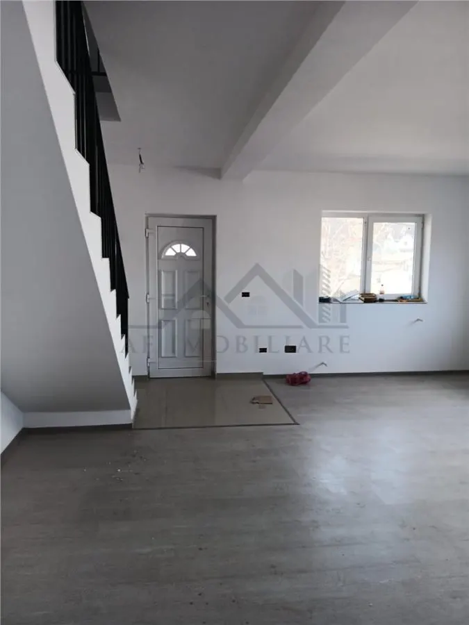Visani vila P+1 duplex LIBERA la CHEIE s. utila = 105mp teren 200mp doua  locuri de parcare si zona de relaxare - foto 3