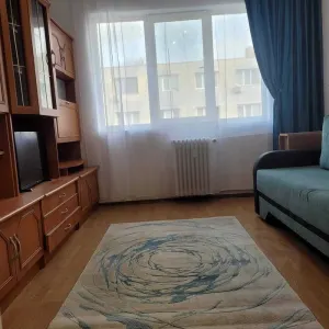 Garsoniera  renovata, mobilata, etaj 2, Tractorul, Brasov - Brasov