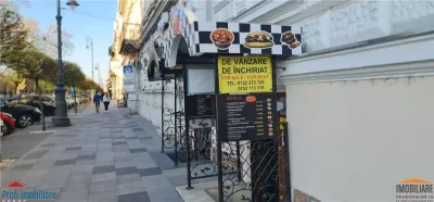 Afacere cu dotare Fast Food pe Revolutiei linga Primarie - foto 2