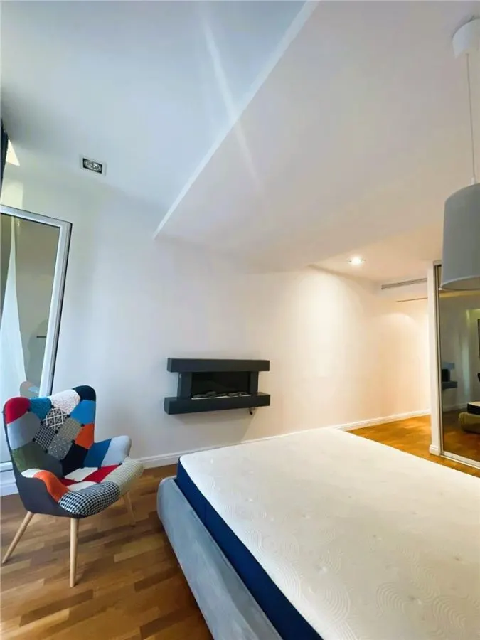 INCHIRIERE APARTAMENT 4 CAMERE TIP DUPLEX ZONA HERASTRAU - N. CARAMFIL- VIRGIL MADGEARU - foto 3