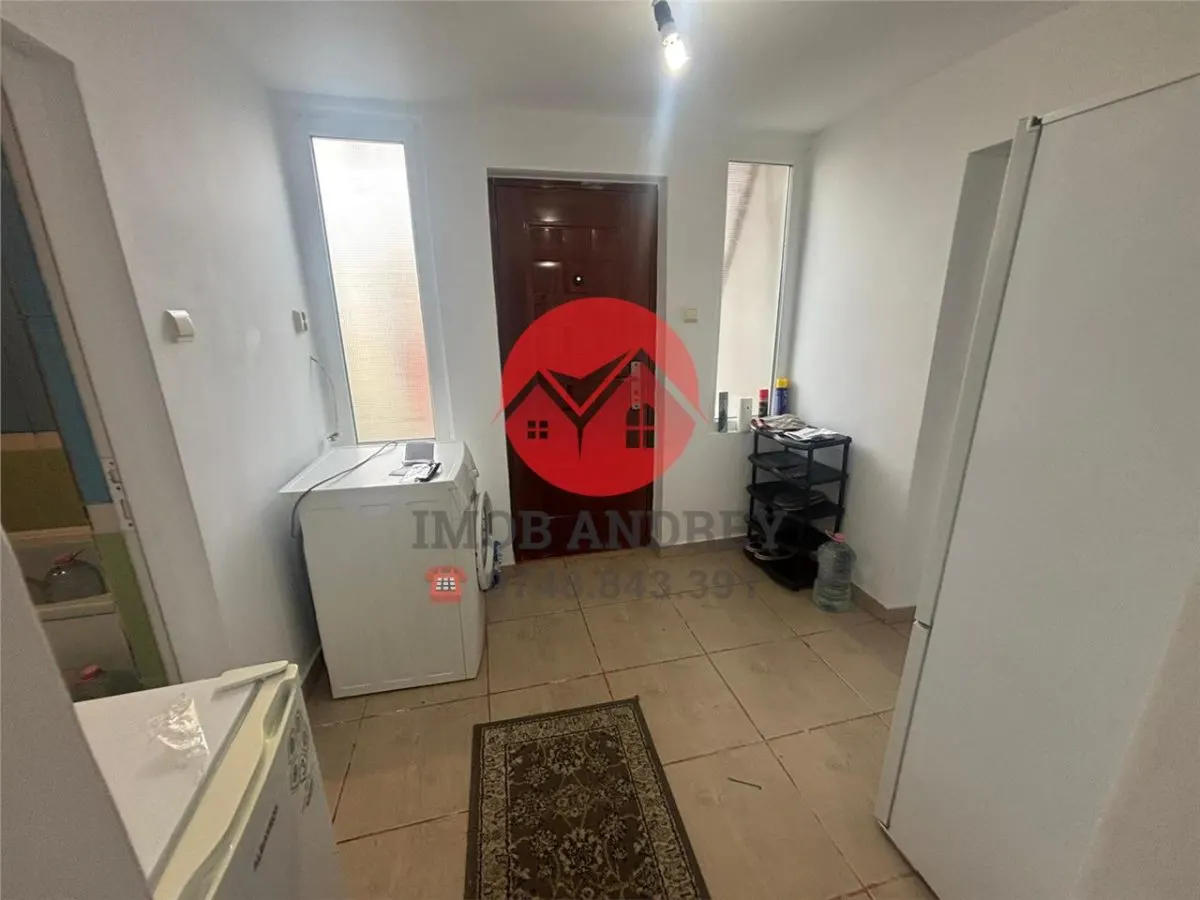 Casa 3 camere cu terasa, renovata, cartierul Nou, zona linistita - foto 12