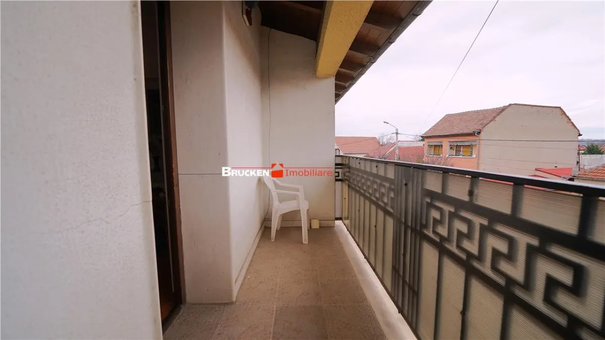 Casa primitoare in cartierul Iosia - foto 7