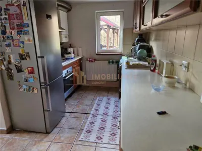 Chirie-Apartament 2 camere zona Alecsandri - foto 4