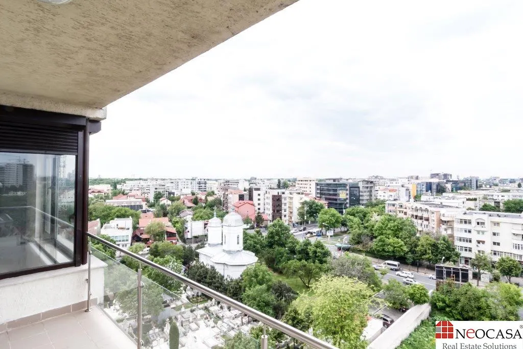 TRIPLEX PENTHOUSE CU VEDERE IMPRESIONANTA // TERASE 192 MP // 252 MP UTILI - foto 2