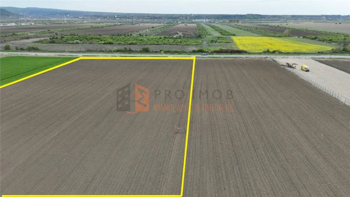 Teren intravilan zona Vernesti - foto 1