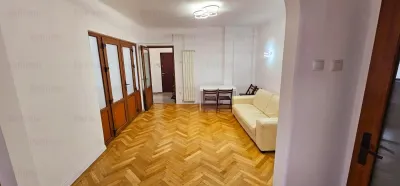 Apartament 4 camere recent renovat | centrala proprie | semimobilat si utilat | Calea Calarasilor - metrou Piata Muncii | - foto 3