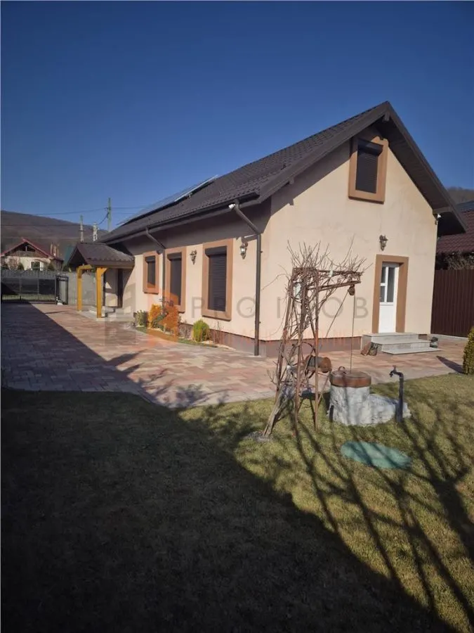 Casa tip P+ M zona Grajdana com. Tisau - foto 2