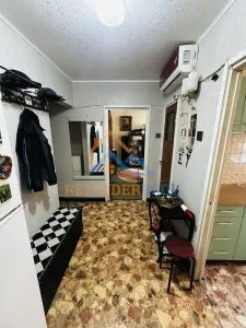 Brancoveanuâ€“ 3 camere decomandat Etaj 2  Bloc reabilitat - foto 4
