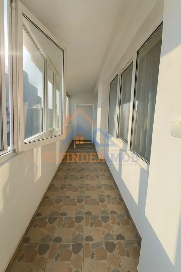 Apartament de vanzare cu 3 camere, zona Campia Libertatii - foto 8